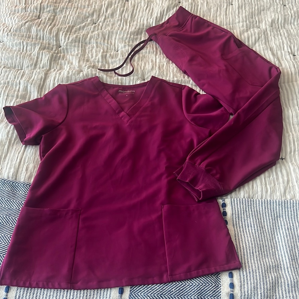 Set of Sangria Mandala Scrubs